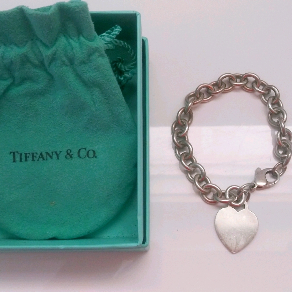 Sterling Silver Heart Bracelet 💙